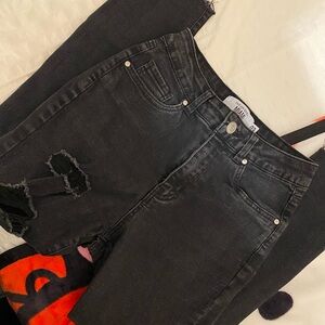 Ripped jeans